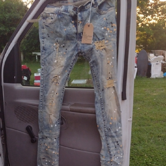 Men's Distressed Blue Jeans NWT (Size 40) - Picture 1 of 5